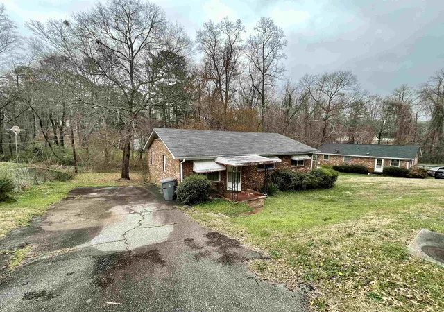 Photo 2 of Single Family Residence at 201 Michael St, Spartanburg, SC 29301 | MLS# SPN288284 | | Sold on 2022-04-04