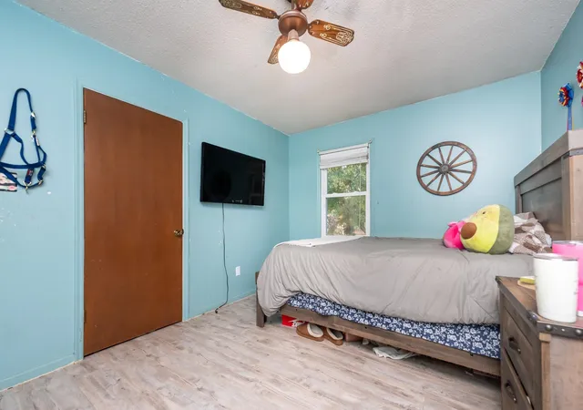 Photo 3 of Single family home for sale at 212 Whispering Pines Dr, Moore, SC 29369 | MLS# SPN318239 | Listing updated on 2025-10-29