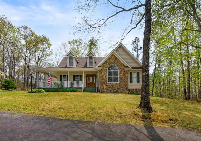 3rd image of 116 Dorothy Ln, Pickens, SC 29671 | MLS# SPN322478