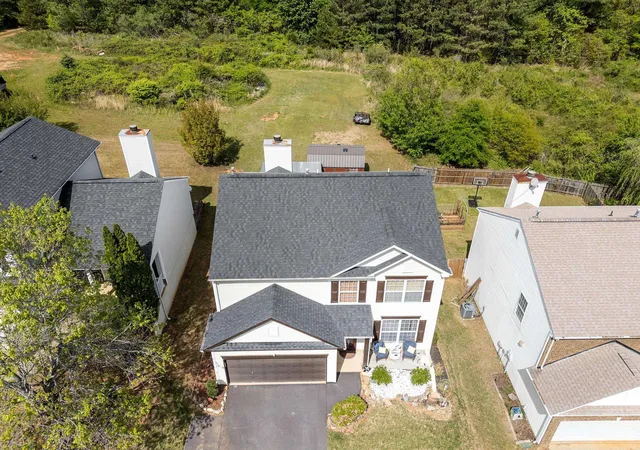 Photo 2 of Single Family Residence at 725 Terrace Crk Dr, Duncan, SC 29334 | MLS# SPN322823 |  | Sold on 2025-06-30
