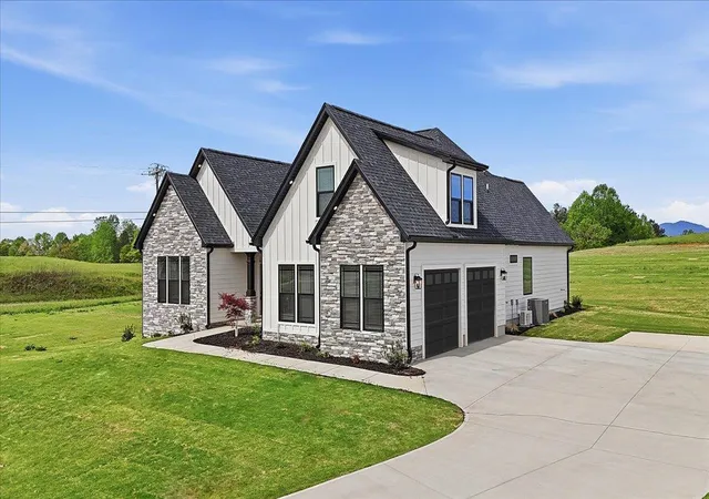 2nd image of 36 Skylane Ct, Columbus, NC 28722 | MLS# SPN324766