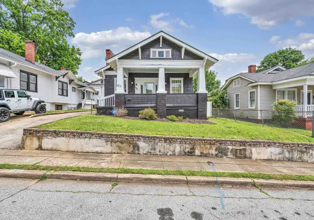 Photo 3 of Single family home for sale at 283 Hydrick St, Spartanburg, SC 29306 | MLS# SPN325310 | Listing updated on 2026-04-25