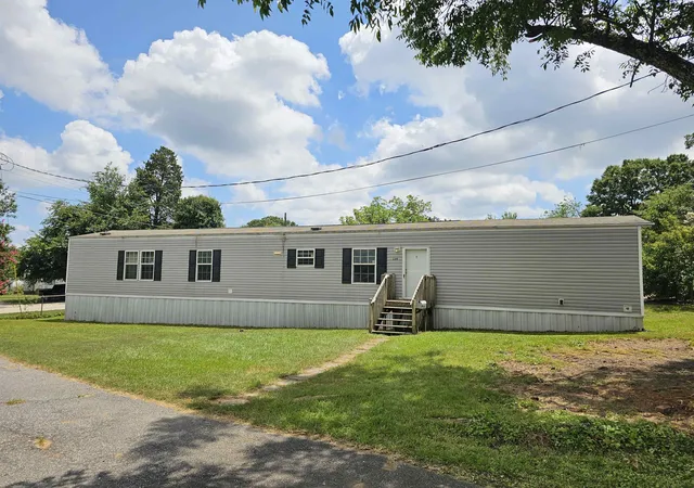 Homes for sale in Spartanburg, SC | 139 Martin St, Spartanburg, SC 29301 | MLS# SPN326375