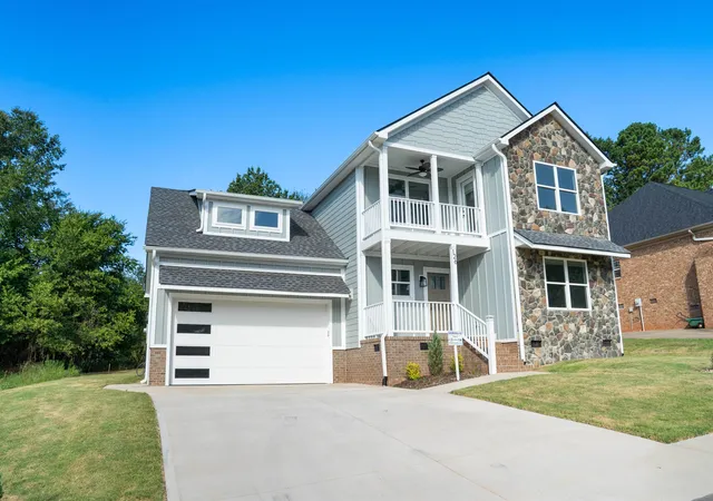 Photo 2 of Single family home for sale at 126 Paisley Promenade, Boiling Springs, SC 29316 | MLS# SPN327043 | Listing updated on 2026-09-30