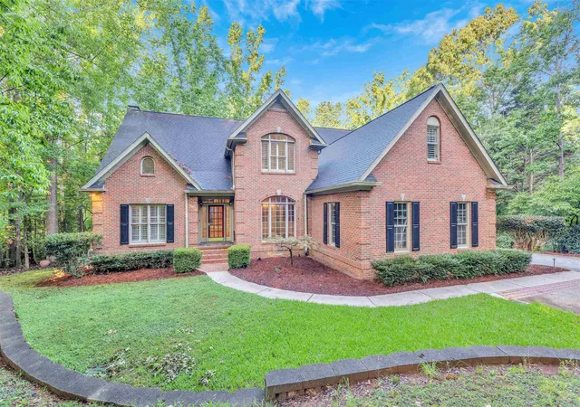 Single family home for sale at 388 Pinehurst Dr, Spartanburg, SC 29306 | MLS# SPN327584