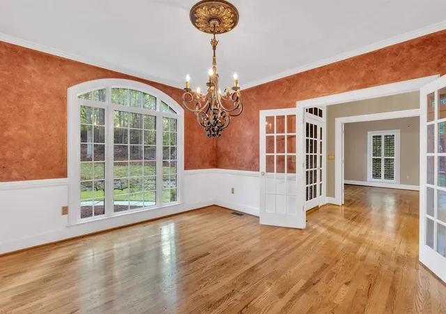 Photo 3 of Single family home for sale at 388 Pinehurst Dr, Spartanburg, SC 29306 | MLS# SPN327584 | Listing updated on 2026-10-09