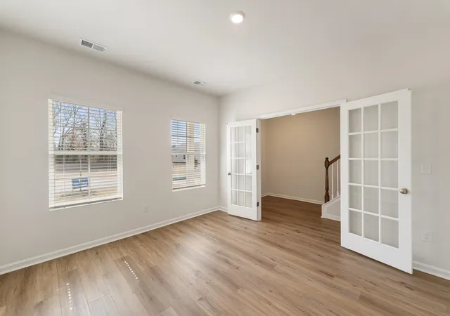 Photo 4 of Single family home for sale at 402 Dodger Ave, Chesnee, SC 29323 | MLS# SPN327774 | Listing updated on 2026-10-07