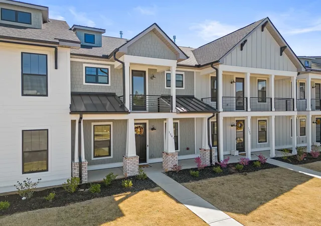 Photo 2 of Townhouse for sale at 1301 S Pinot Road, Duncan, SC 29334 | MLS# SPN327870 | Listing updated on 2026-10-21