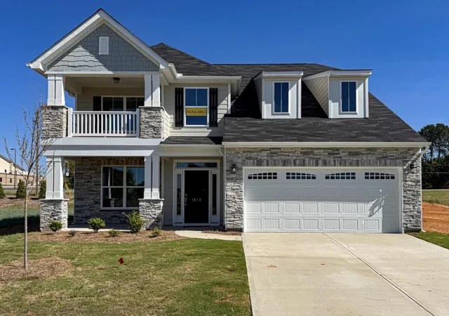 Photo 1 of Single family home for sale at 1813 Betsy Ross Dr, Moore, SC 29369 | MLS# SPN328322 | Listing updated on 2026-09-13