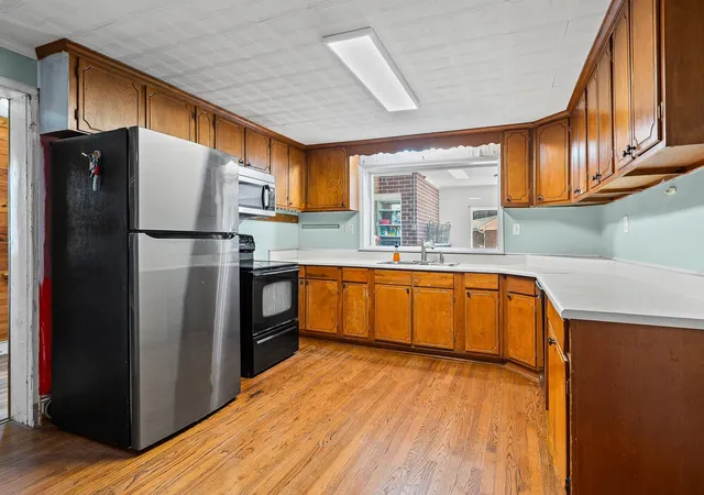 Photo 3 of Sale Pending at 205 Cooley Brg Rd, Pelzer, SC 29669 | MLS# SPN330153 | Listing updated on 2026-09-20