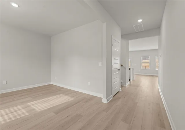 Photo 3 of Sale Pending at 106 Madison Ct, Gray Court, SC 29645 | MLS# SPN330622 | Listing updated on 2026-09-29