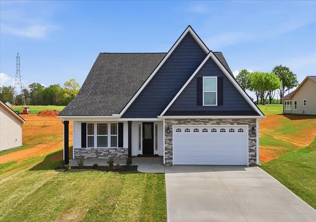 Photo 1 of Sale Pending at 114 Crooked Tree Dr, Gaffney, SC 29341 | MLS# SPN330624 | Listing updated on 2026-08-14
