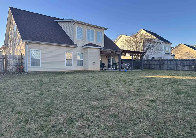 Photo 3 of Single family home for sale at 663 Flintrock Dr, Boiling Springs, SC 29316 | MLS# SPN331362 | Listing updated on 2025-12-03