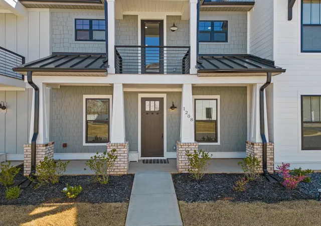 Photo 2 of Townhouse for sale at 1208 N Pinot Rd, Duncan, SC | MLS# SPN331642 | Listing updated on 2026-09-13