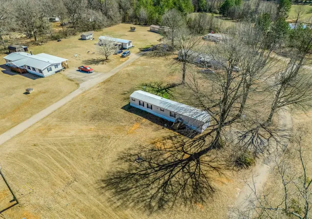 Photo 4 of Multi family home for sale at 1442 Bobcat Ln, Woodruff, SC 29388 | MLS# SPN332138 | Listing updated on 2026-08-30
