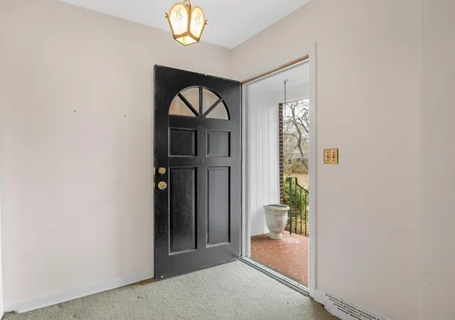 Photo 3 of Single family home for sale at 114 York St, Clinton, SC 29325 | MLS# SPN332384 | Listing updated on 2026-06-17