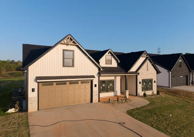 Homes for sale in Lyman, SC | 250 Artisan Dr, Lyman, SC 29365 | MLS# SPN332748