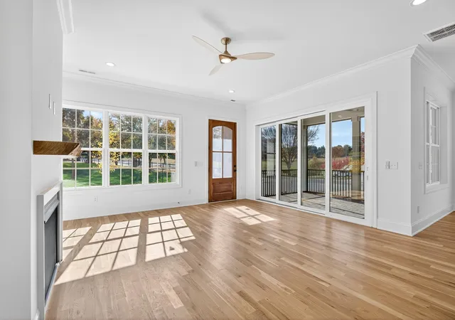 Photo 4 of Single family home for sale at 130 Silver Hl St, Spartanburg, SC 29302 | MLS# SPN332768 | Listing updated on 2026-06-24