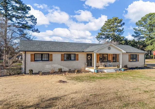 Homes for sale in Boiling Springs, SC | 3998 Dale Ct, Boiling Springs, SC 29316 | MLS# SPN332793