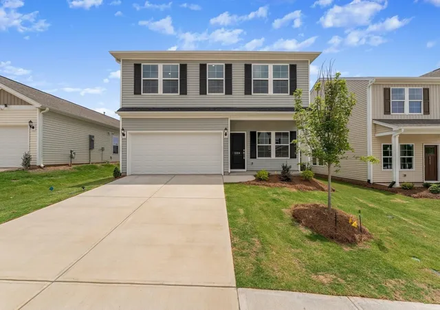 Photo 1 of Single family home for sale at 2324 Ml Loop, Spartanburg, SC 29301 | MLS# SPN332801 | Listing updated on 2026-08-11
