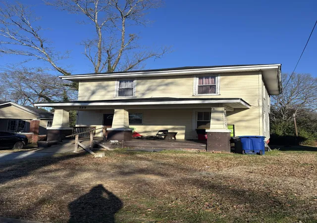 Photo 1 of Single family home for sale at 229 Oakland Ave, Spartanburg, SC 29302 | MLS# SPN332990 | Listing updated on 2026-03-31