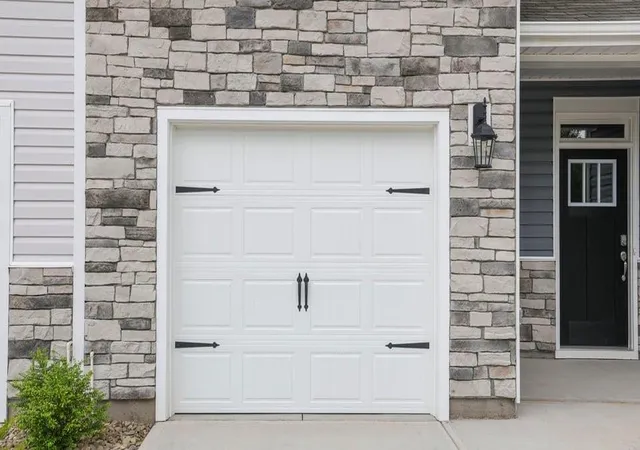 Photo 3 of Townhouse for sale at 719 Lesbury Ln, Spartanburg, SC 29301 | MLS# SPN333166 | Listing updated on 2026-09-26
