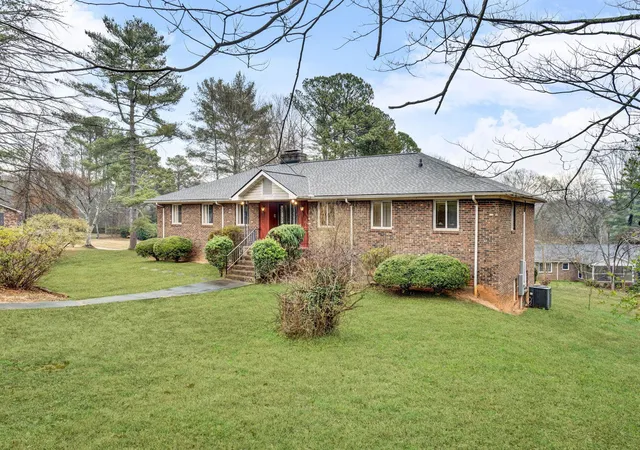 Photo 2 of Single family home for sale at 455 Mockingbird Ln, Spartanburg, SC 29307 | MLS# SPN333246 | Listing updated on 2026-09-23