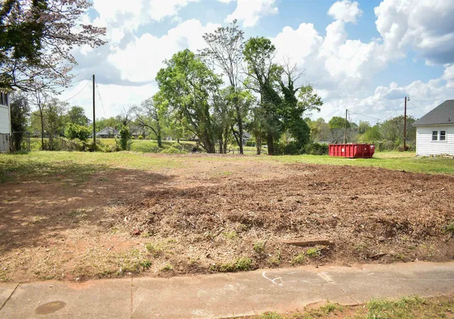 4th image of 290 Oakland Ave, Spartanburg, SC 29302 | MLS# SPN333522
