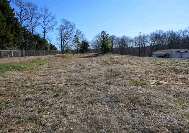 Photo 3 of Sale Pending at 240 Hickory Hl Rd, Spartanburg, SC 29302 | MLS# SPN333763 | Listing updated on 2026-09-08