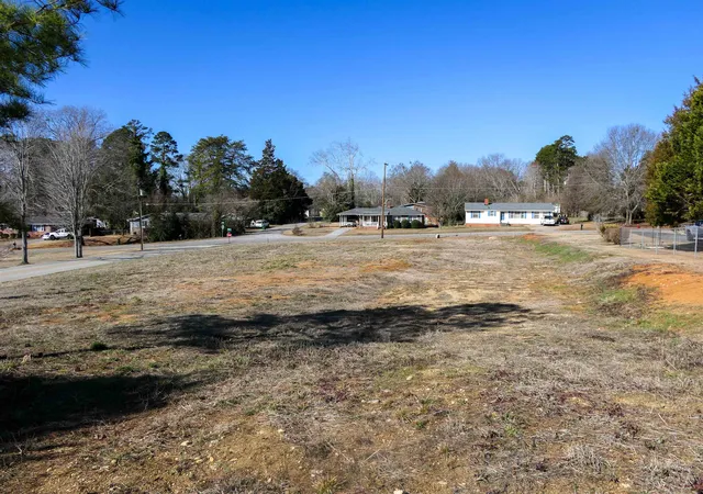 Photo 1 of Sale Pending at 240 Hickory Hl Rd, Spartanburg, SC 29302 | MLS# SPN333763 | Listing updated on 2026-09-08