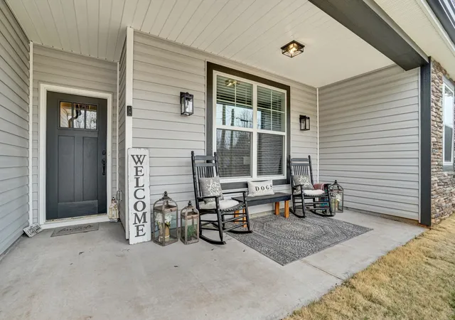 2nd image of 110 Baker Ct, Easley, SC 29640 | MLS# SPN333896