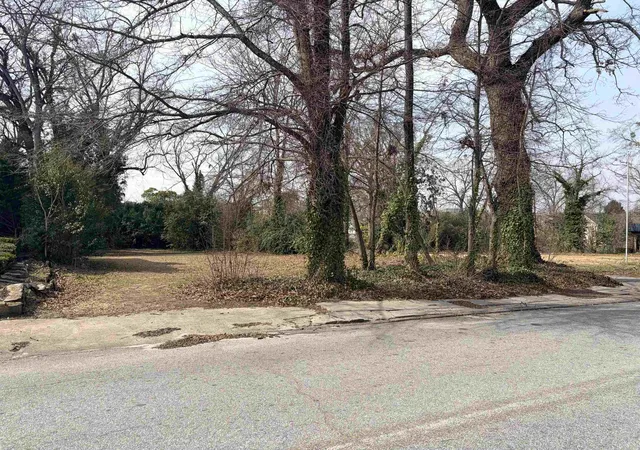 Photo 1 of Land for sale at 142 Oakland Ave, Spartanburg, SC 29302 | MLS# SPN333985 | Listing updated on 2026-02-28