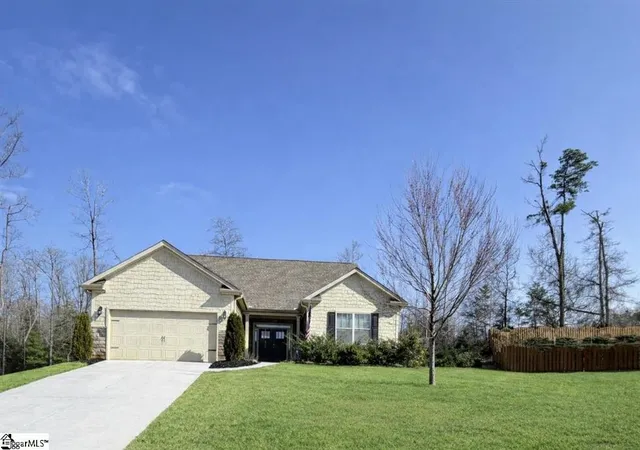 Photo 1 of Single family home for sale at 672 Diamond Ridge Way, Duncan, SC 29334 | MLS# SPN334305 | Listing updated on 2026-09-01