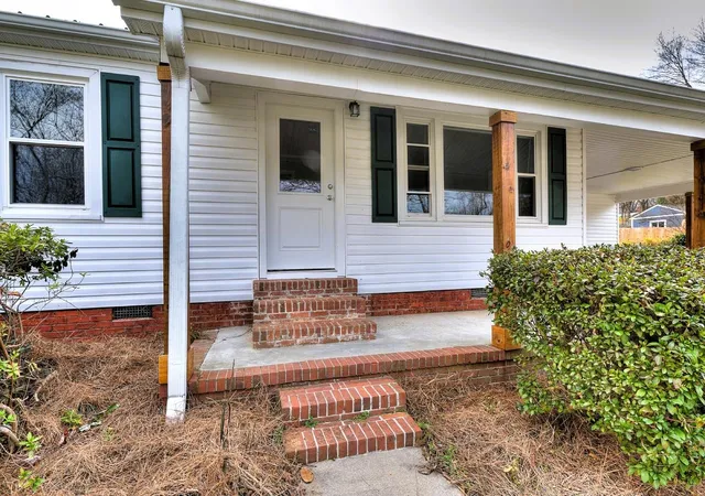3rd image of 315 Ivydale, Greenville, SC 29609 | MLS# SPN334309