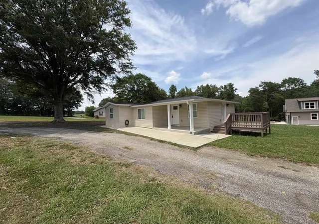 Homes for sale in Chesnee, SC | 1583 Sandy Ford Rd, Chesnee, SC 29323 | MLS# SPN334349