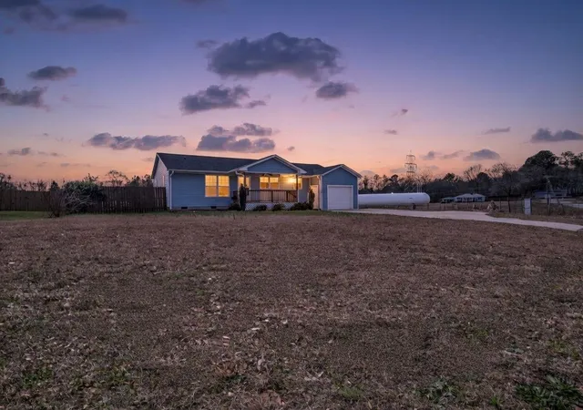 Homes for sale in Chesnee, SC | 655 W Oconee St, Chesnee, SC 29323 | MLS# SPN334360