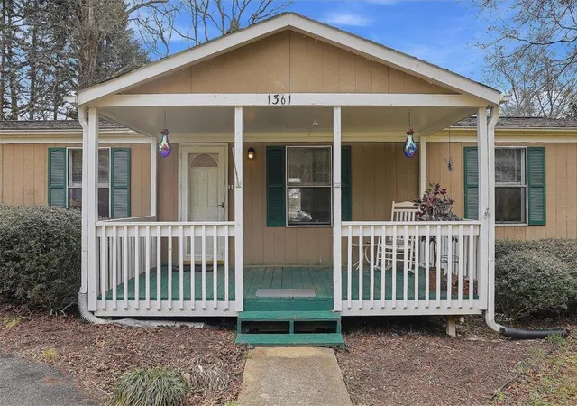 Photo 2 of Manufactured home for sale at 1361 Hickory Nut Rd, Inman, SC 29349 | MLS# SPN334498 | Listing updated on 2026-09-05