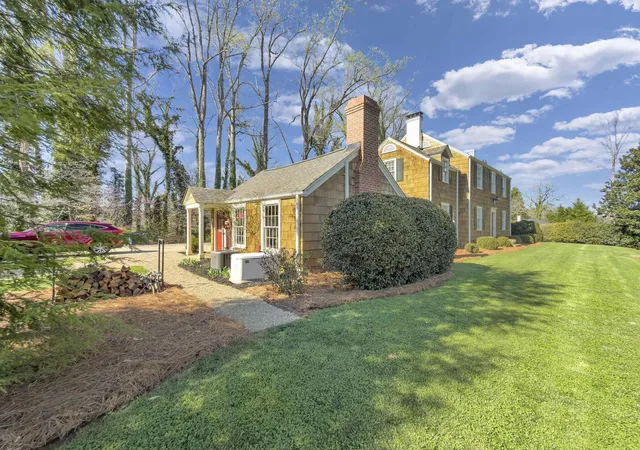 Photo 3 of Single family home for sale at 112 Rosewood Ln, Spartanburg, SC 29302 | MLS# SPN334572 | Listing updated on 2026-09-30