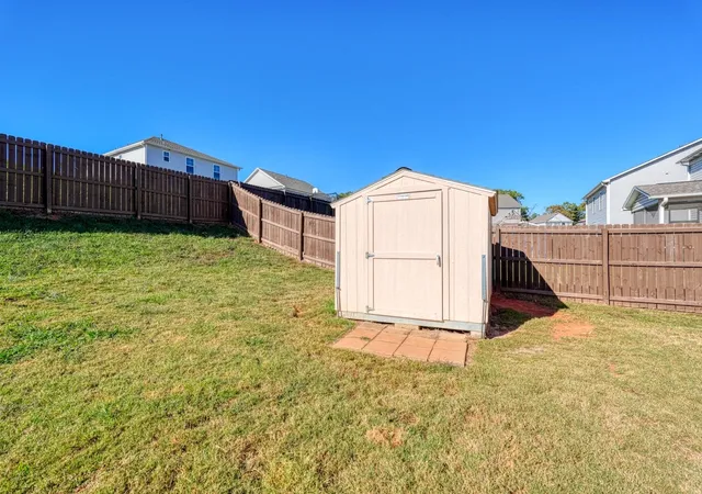 Photo 4 of Single family home for sale at 737 Stilmore Dr, Duncan, SC 29334 | MLS# SPN334951 | Listing updated on 2026-09-18