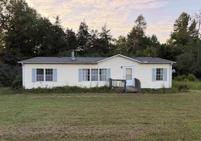 Photo 1 of Sale Pending at 700 Christopher Rd, Campobello, SC 29322 | MLS# SPN334982 | Listing updated on 2026-09-24