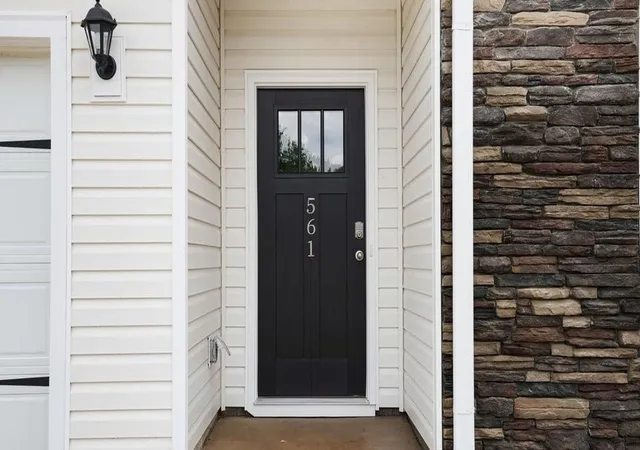 Photo 2 of Single family home for sale at 561 Landseer Dr, Landrum, SC 29356 | MLS# SPN335137 | Listing updated on 2026-09-26