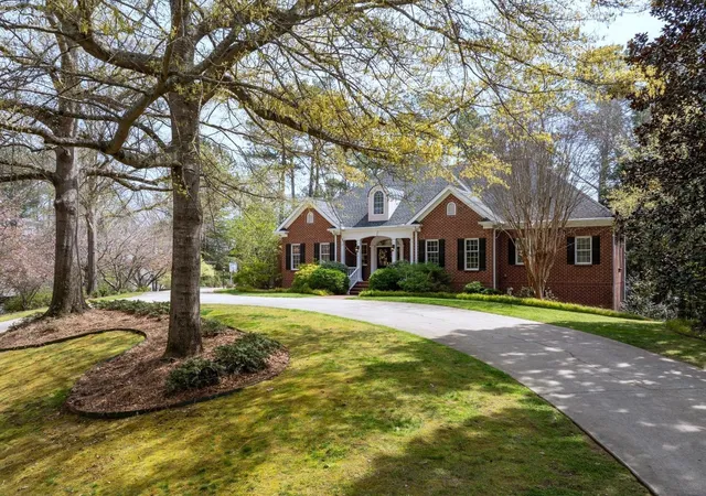 Photo 1 of Sale Pending at 6 Twin Oaks Ct, Spartanburg, SC 29306 | MLS# SPN335199 | Listing updated on 2026-08-21