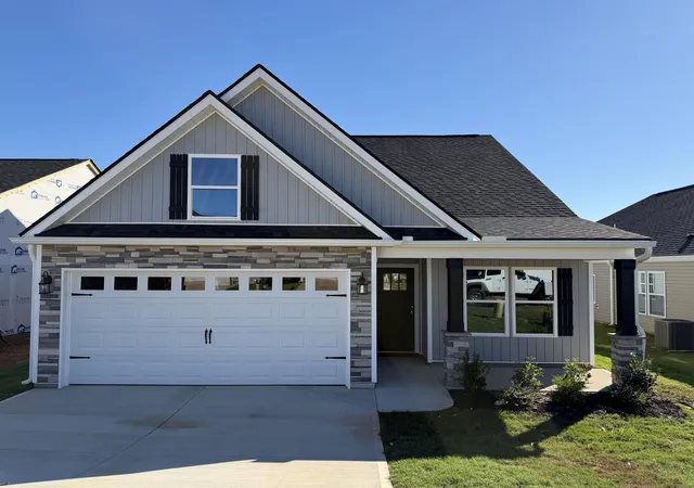Photo 1 of Single family home for sale at 1709 Spruce Knoll St, Spartanburg, SC 29303 | MLS# SPN335200 | Listing updated on 2026-09-26