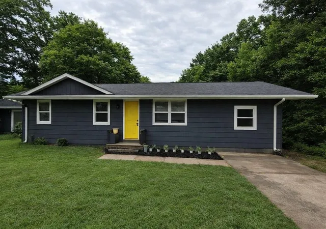 Photo 2 of Single family home for sale at 1919 El Camino Real, Spartanburg, SC 29301 | MLS# SPN335213 | Listing updated on 2026-09-03