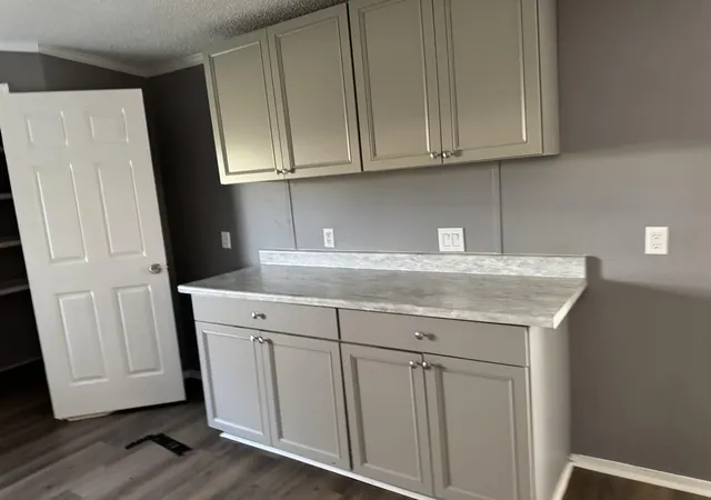 Photo 5 of Manufactured home for sale at 146 Tory Trl, Cowpens, SC 29330 | MLS# SPN335223 | Listing updated on 2026-05-09