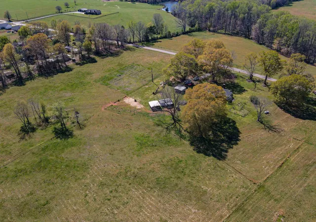 Photo 5 of Single family home for sale at 418 N Green River Rd, Gaffney, SC 29341 | MLS# SPN335265 | Listing updated on 2026-04-30