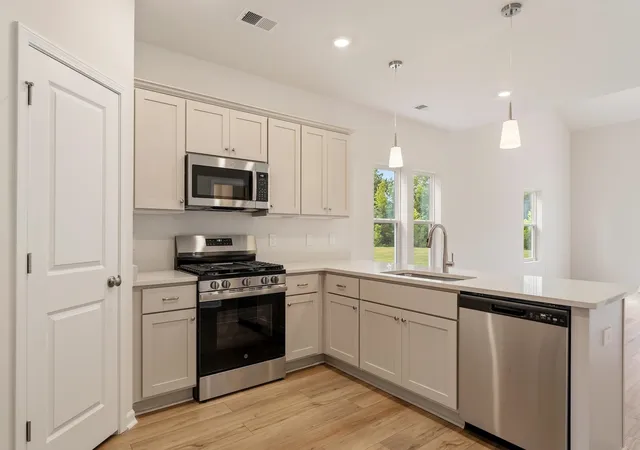 Photo 2 of Single family home for sale at 2301 Ml Loop, Spartanburg, SC 29301 | MLS# SPN335310 | Listing updated on 2026-10-08