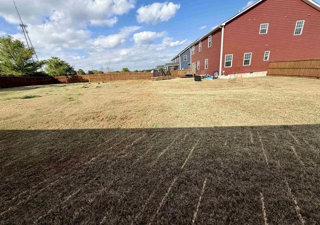 Photo 3 of Single family home for sale at 201 Edwin Ellis Dr, Greer, SC 29651 | MLS# SPN335553 | Listing updated on 2026-06-22