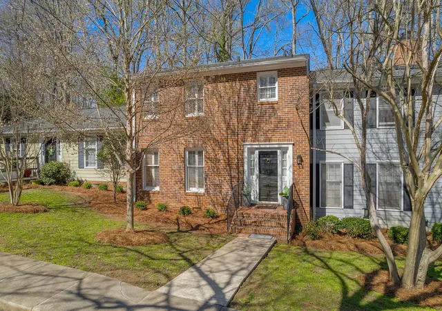 1st image of 3 Woodberry Pl, Spartanburg, SC 29307 | MLS# SPN335712
