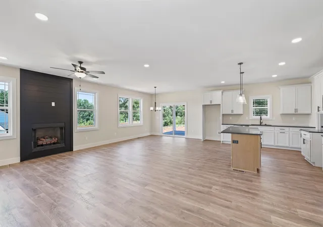 Photo 5 of Sale Pending at 327 Zoey Park Dr, Lyman, SC 29365 | MLS# SPN335947 | Listing updated on 2026-08-26